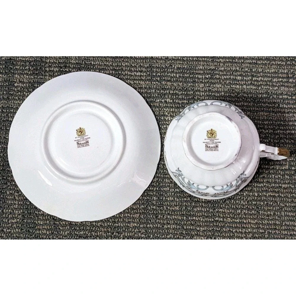 Paragon HAPPY ANNIVERSARY Teacup &‎ Saucer Fine Bone China England Wedding Gift